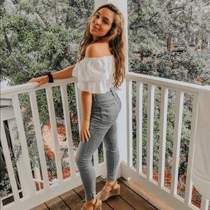 Meet your Posher, Ana